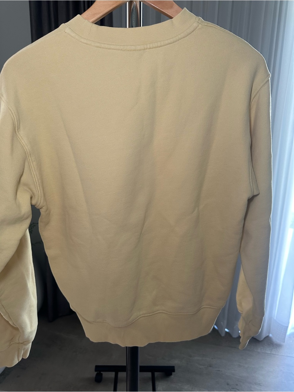 Aritzia TNA Women’s Crewneck Sweater in Soft, Mustard Yellow